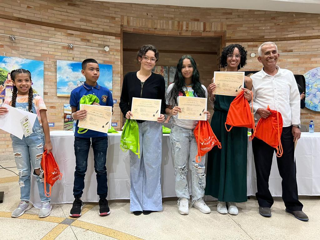 Premiados los ganadores del concurso de literatura “Los Sueños de Luciano Pulgar”