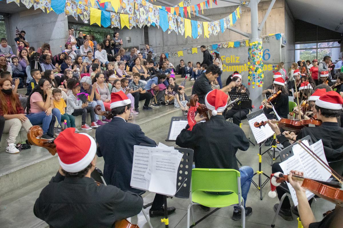 El Sistema de Bibliotecas Públicas de Medellín modifica sus horarios en la temporada de fin de año El Sistema de Bibliotecas Públicas de Medellín modifica sus horarios en la temporada de fin de año