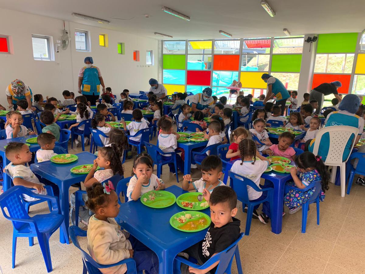 La Alcaldía de Medellín inició el mantenimiento de jardines de Buen Comienzo para el beneficio de más de 800 niños y niñas 