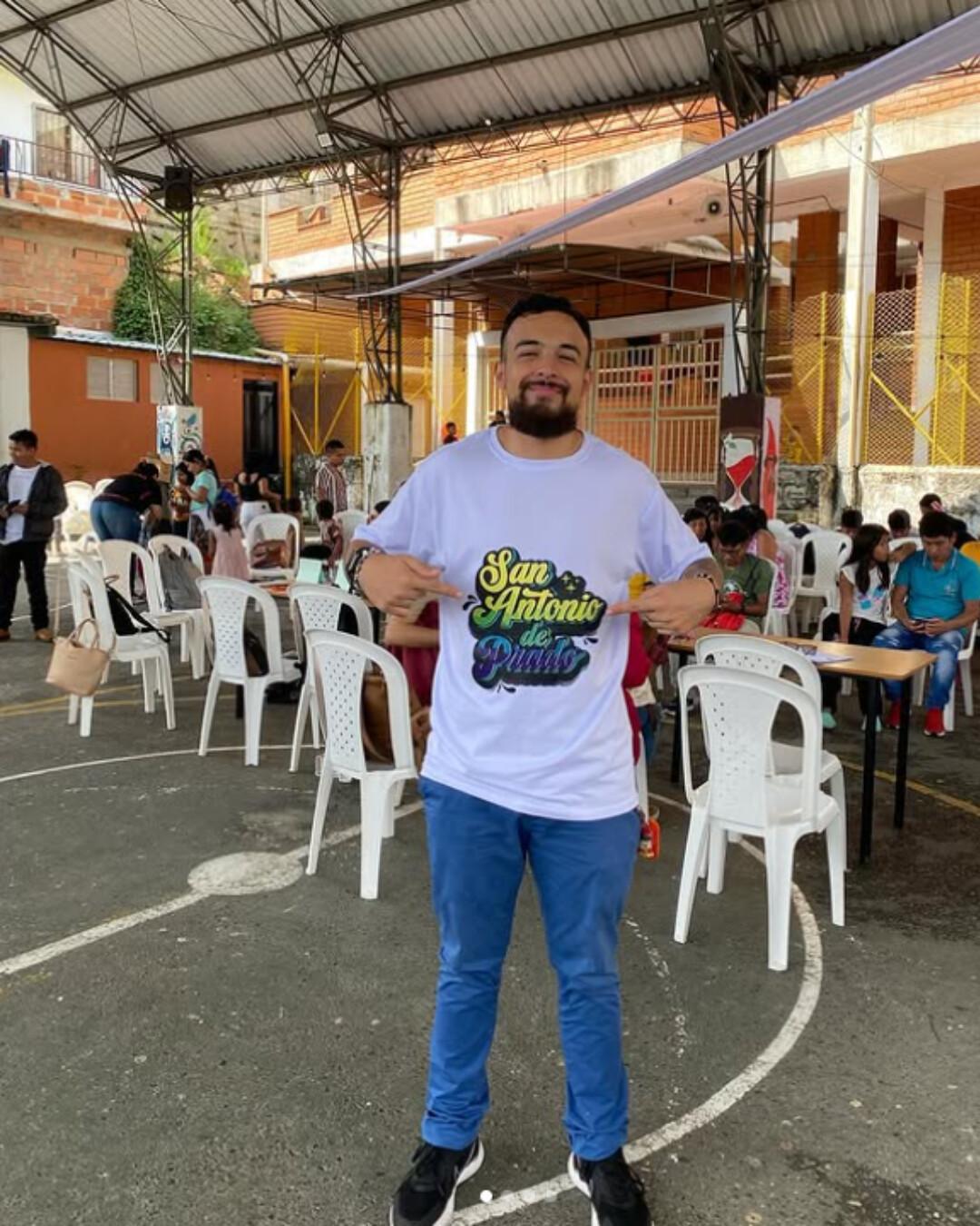 Alejandro Patiño Betancur se despide como edil de San Antonio de Prado: 'Gracias por tanto amor, pradeños Alejandro Patiño Betancur se despide como edil de San Antonio de Prado: 'Gracias por tanto amor, pradeños