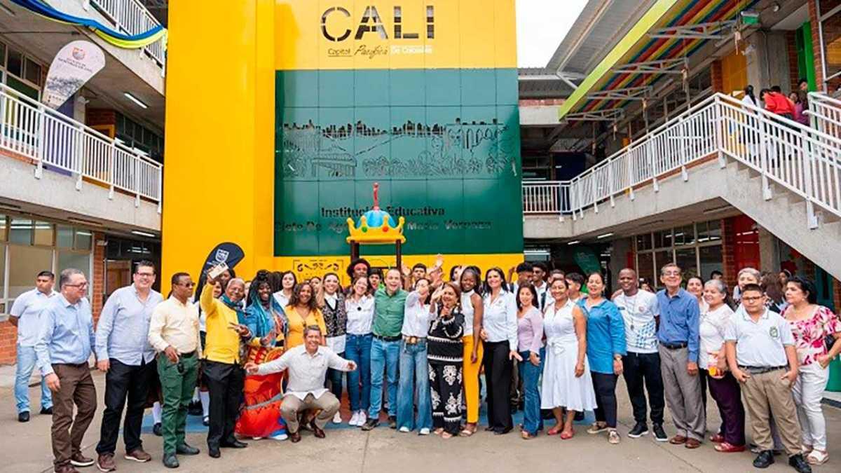 Gobierno invierte $5.100 millones en moderna infraestructura educativa para Cali Gobierno invierte $5.100 millones en moderna infraestructura educativa para Cali