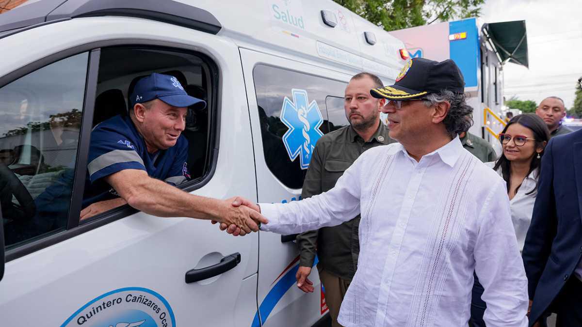 Petro anuncia que reformas a la salud se implementarán sin esperar al Congreso Petro anuncia que reformas a la salud se implementarán sin esperar al Congreso