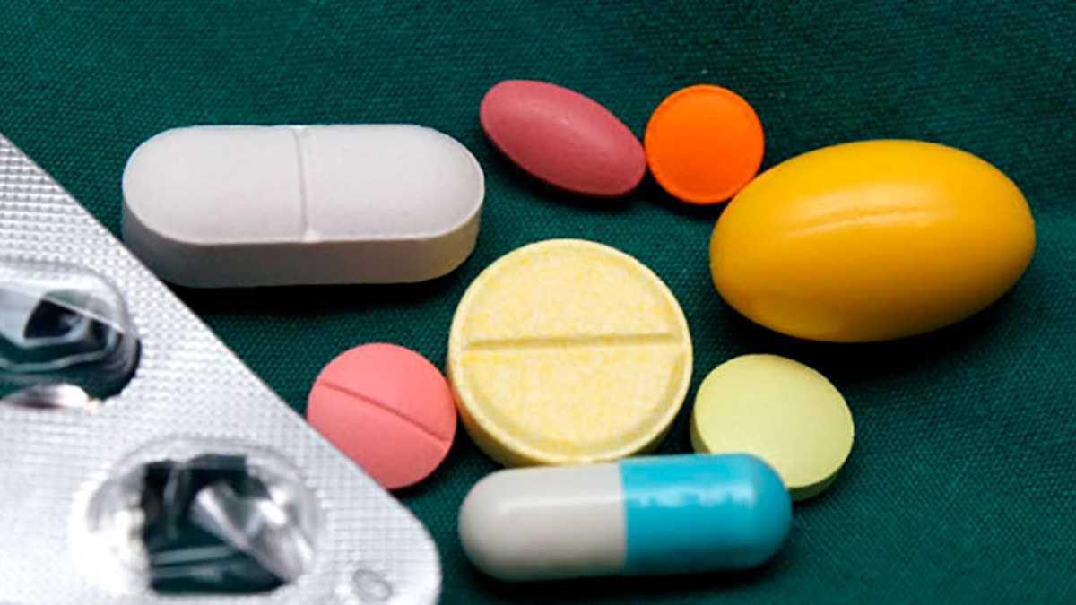 Escándalo en el sistema de salud: Medicamentos con sobrecostos del 183% mientras pacientes sufren desabastecimiento Escándalo en el sistema de salud: Medicamentos con sobrecostos del 183% mientras pacientes sufren desabastecimiento