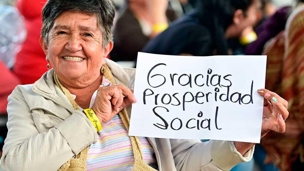 ¡Abuelos a cobrar! Desde este 2 de mayo llegan ayudas a 1.6 millones de adultos mayores