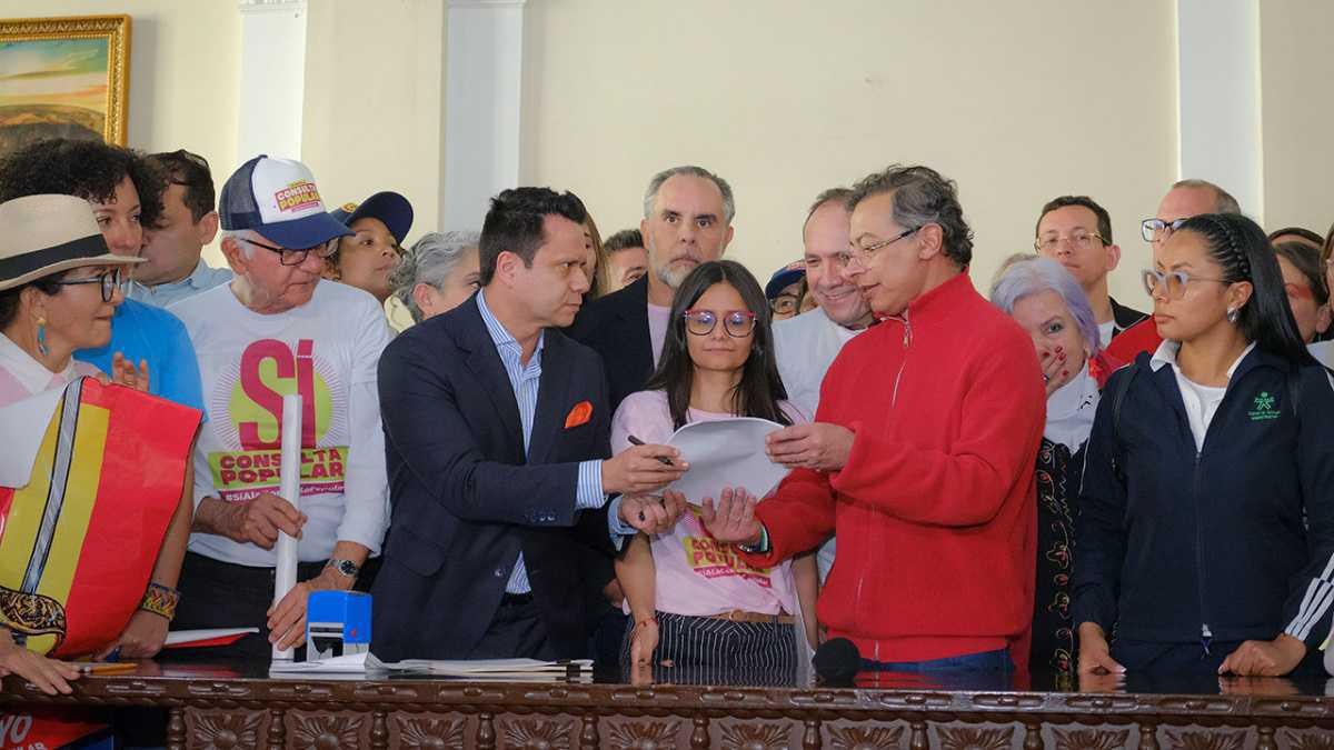 ¡Plata asegurada! Petro confirma recursos para la Consulta Popular tras reunión con Registraduría