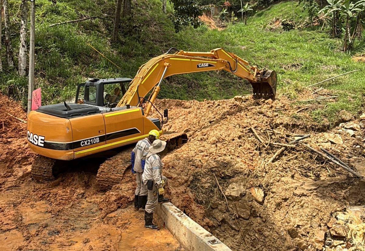 ¡Alerta máxima! Quebradas de Medellín superan niveles históricos por lluvias