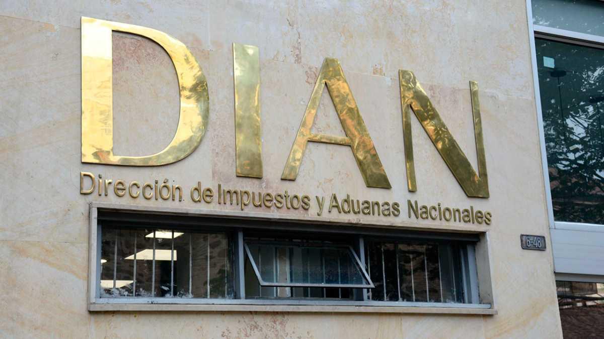 ¡A ponerse al día! Dian citará a 19.000 deudores morosos en Medellín y otras 5 ciudades