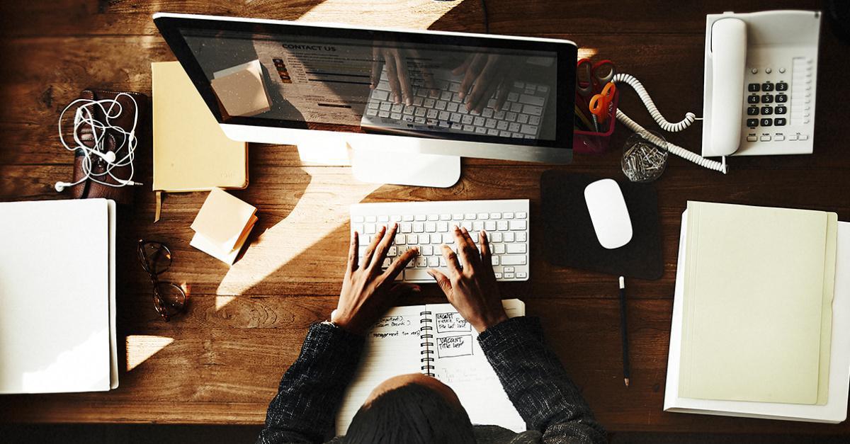 From side-hustle to full-hustle