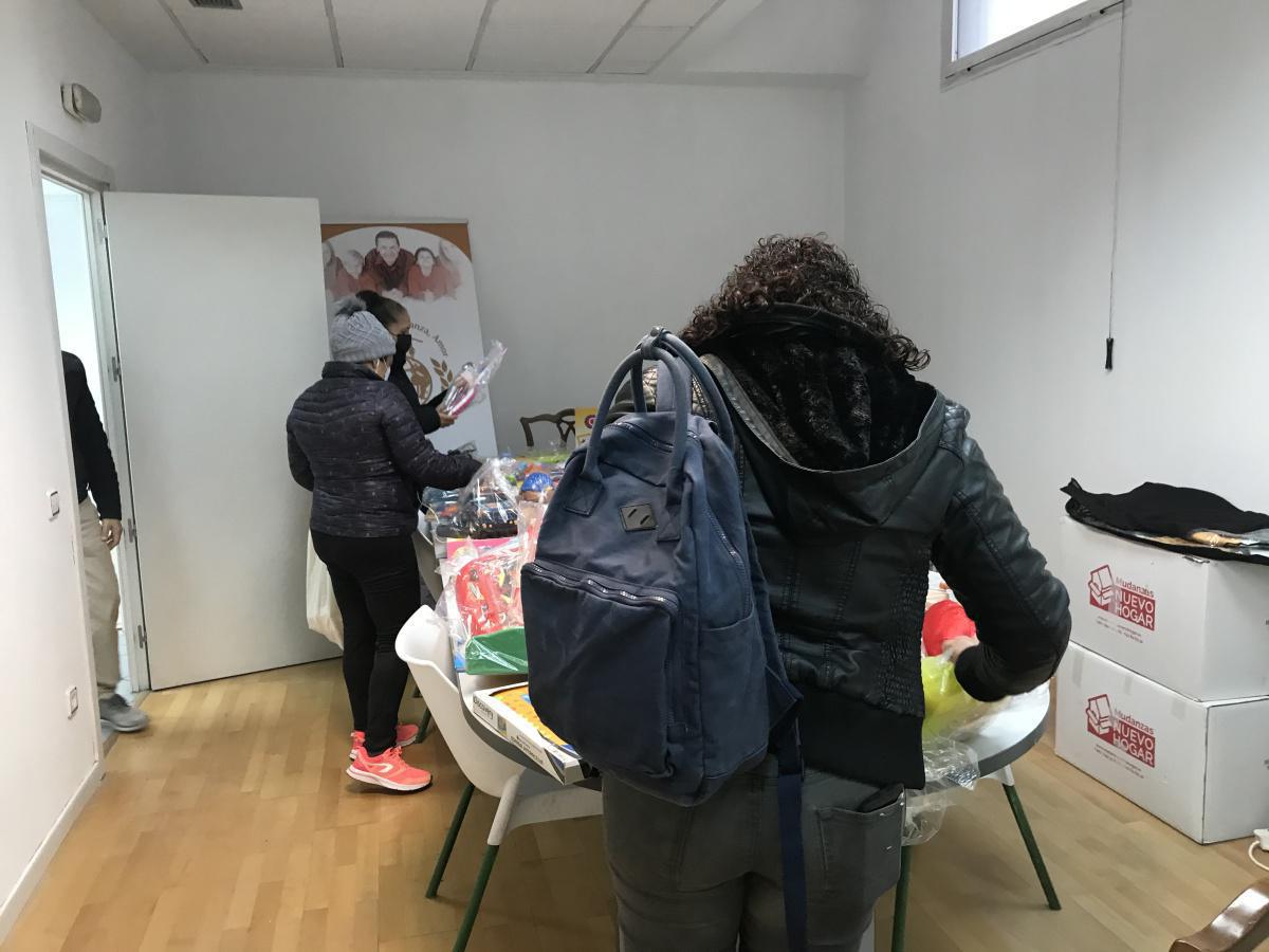 Entrega de juguetes. Entrega de juguetes.