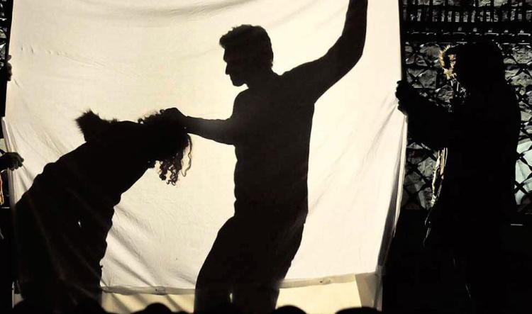 Porqué vivir con un maltratador?