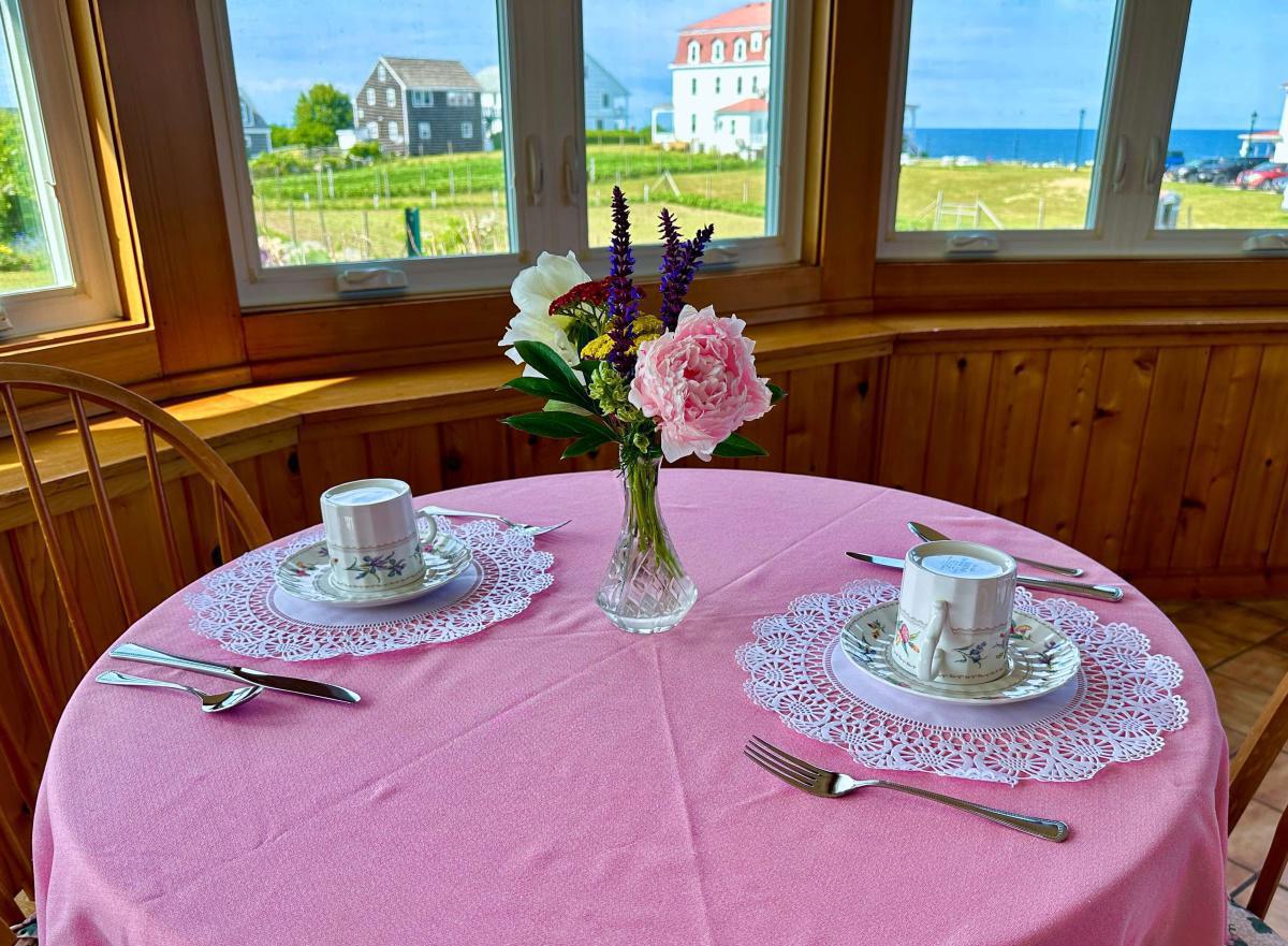 Rose Farm Inn Rose Farm Inn