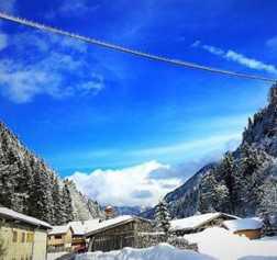 Neuschwanstein Castle & Highline 179 (Austria) Neuschwanstein Castle & Highline 179 (Austria)