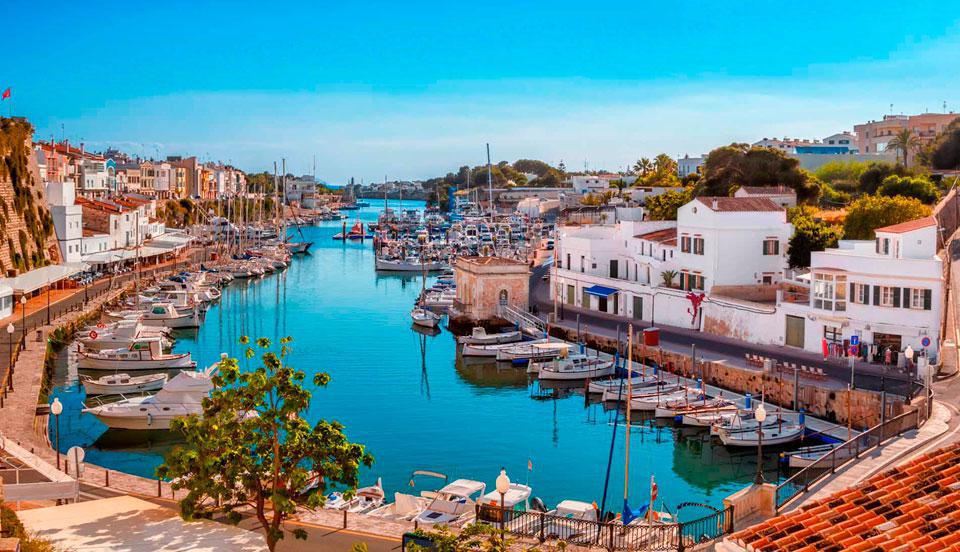 Venta ApartHotel en Menorca España