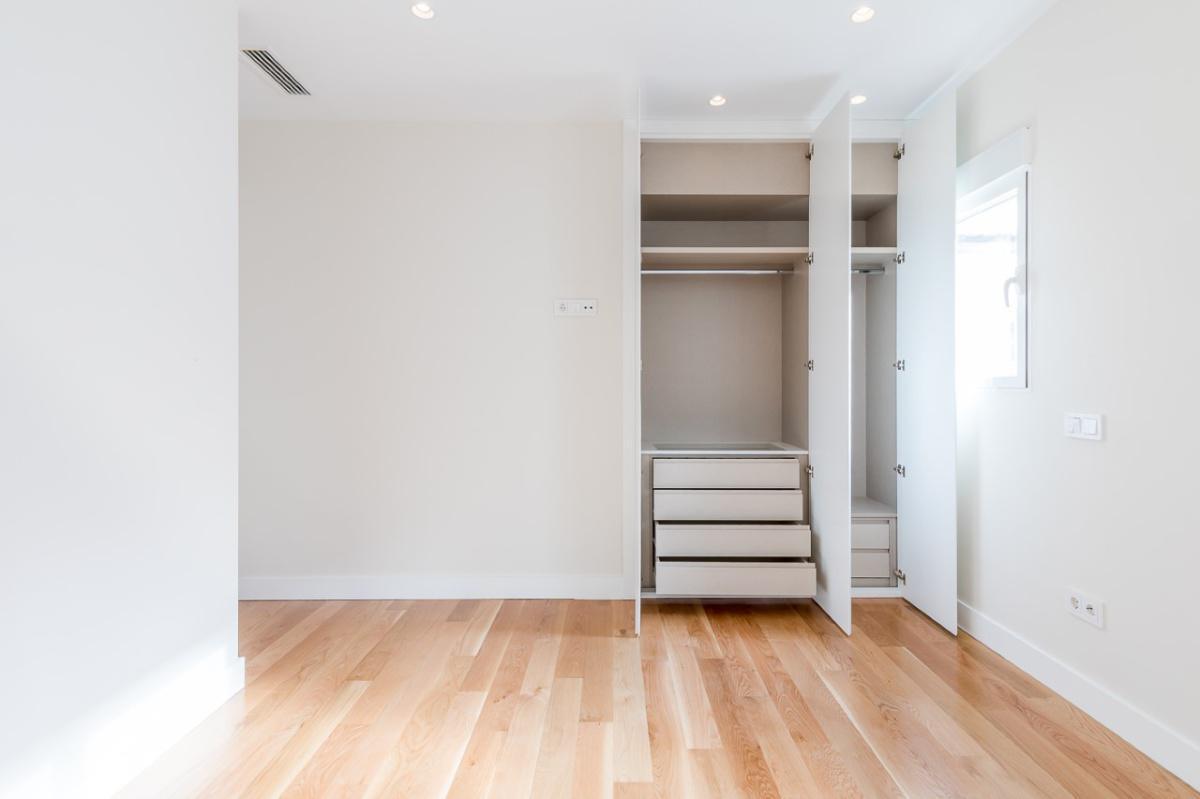 Ático en Calle Villanueva Ático en Calle Villanueva