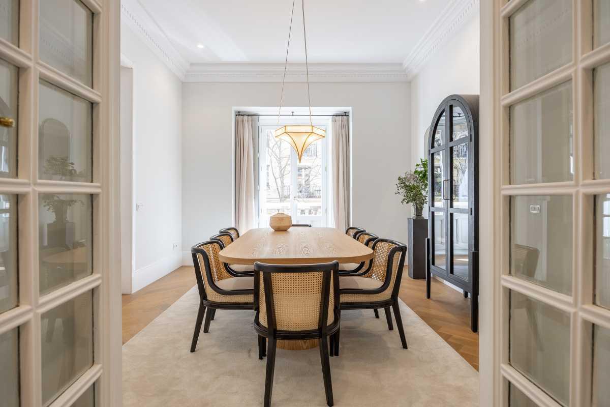 Exclusiva vivienda de lujo en venta – Calle Moreto, Jerónimos, Madrid