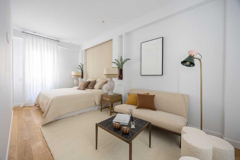 Piso Exclusivo en el Corazón de Jerónimos. Madrid Piso Exclusivo en el Corazón de Jerónimos. Madrid