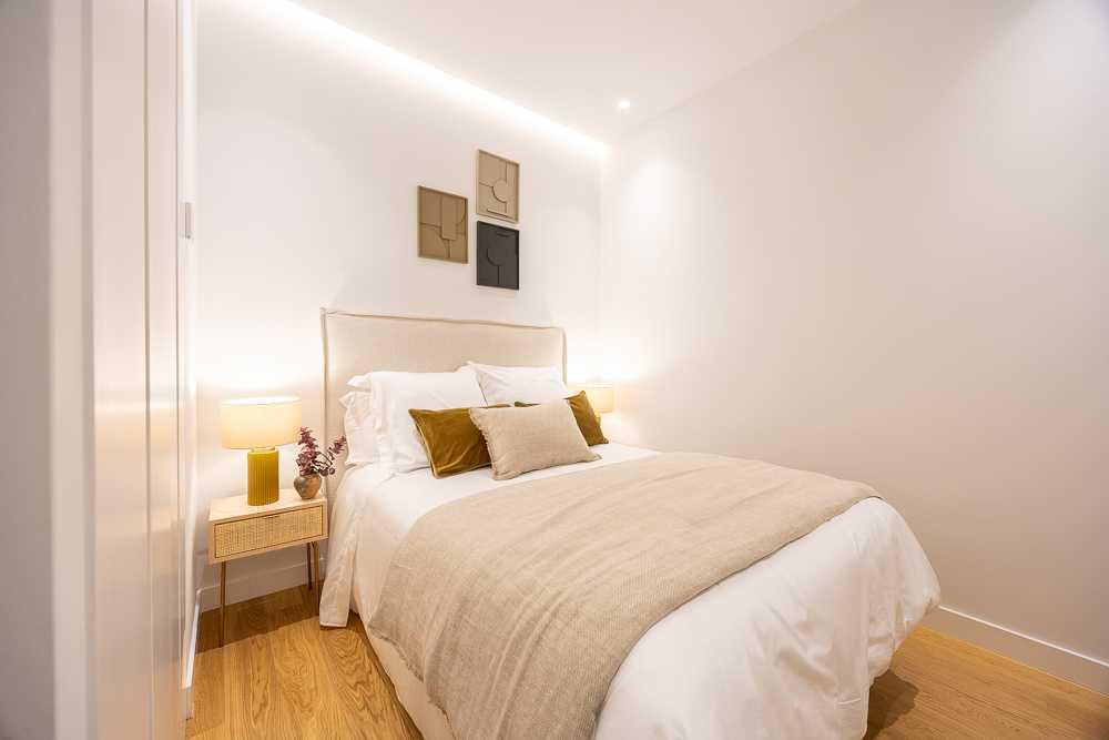 Piso Exclusivo en el Corazón de Jerónimos. Madrid Piso Exclusivo en el Corazón de Jerónimos. Madrid