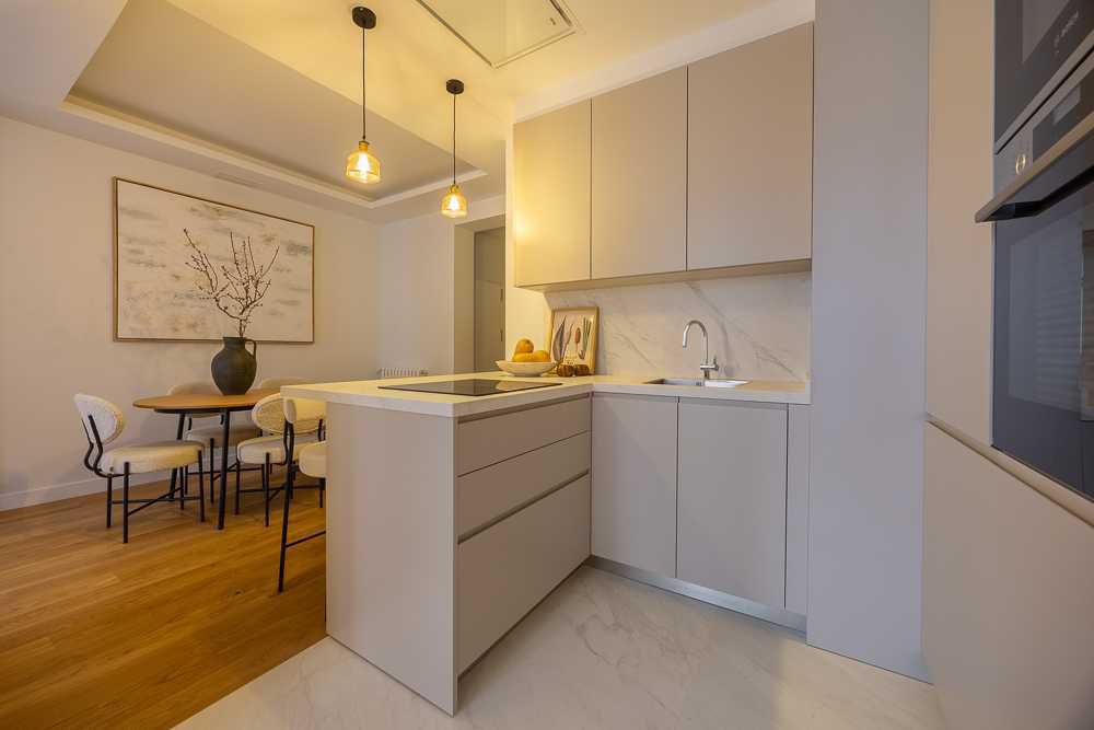 Piso Exclusivo en el Corazón de Jerónimos. Madrid