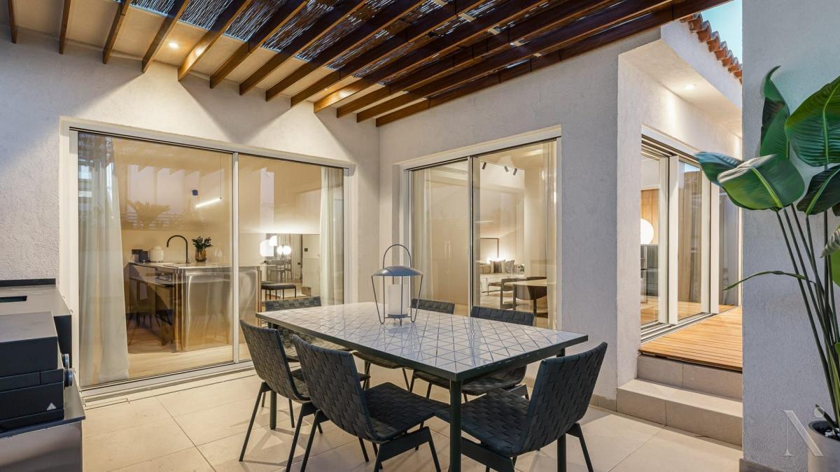 Maldonado 4 | Ático dúplex de lujo con terraza y piscina