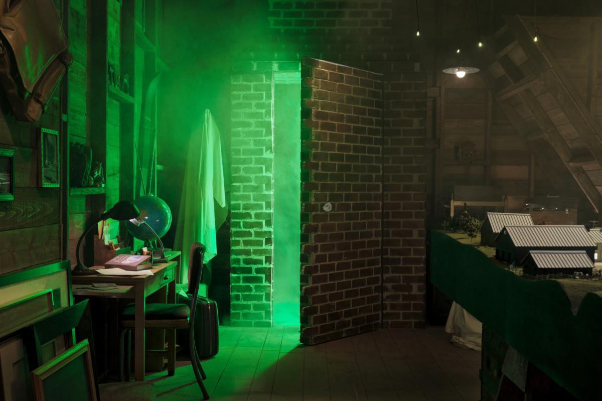 Pour Halloween, Airbnb vous propose une nuit hantée dans la maison de Beetlejuice