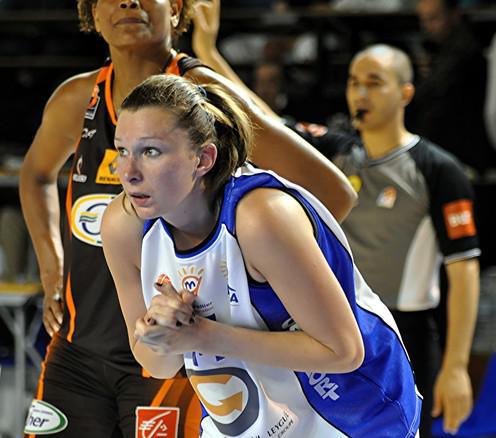 Le coup passa si près...