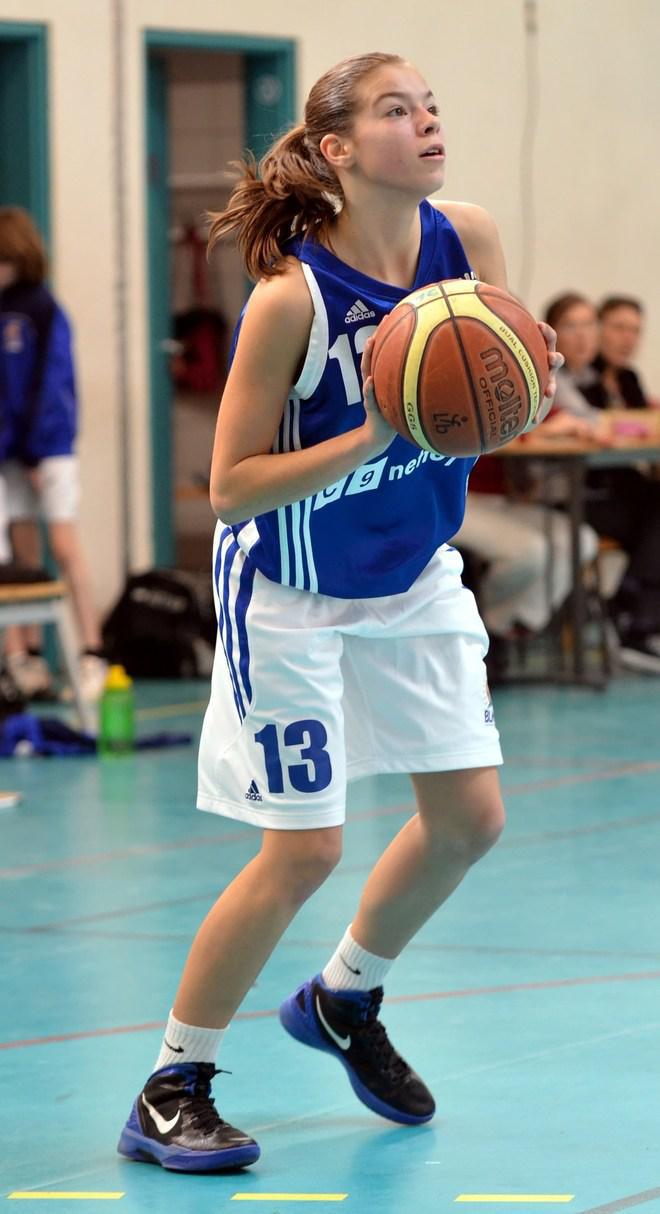 Camille VIALA dans ses oeuvres... 25 points au final et un gros match