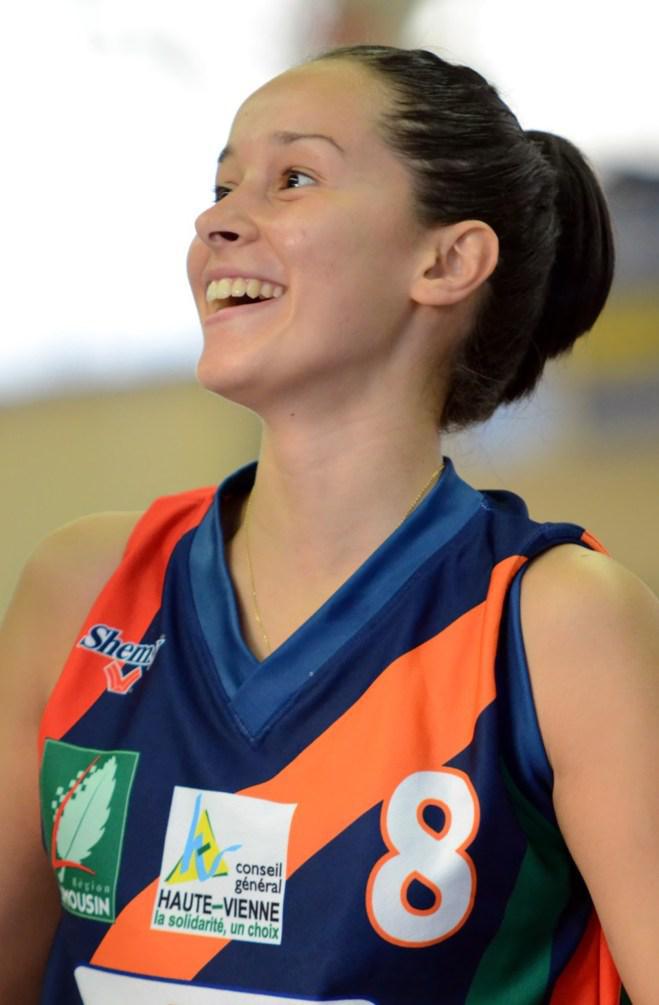 Souhaitons voir Linda afficher ce grand sourire toute la saison prochaine!