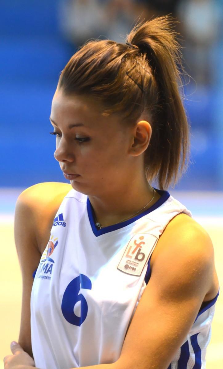Manon LACROIX: fin des matchs vus du banc!
