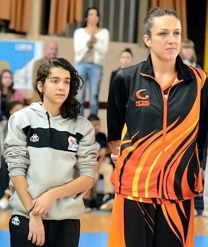 Ewelyna KOBRYN,ici avec Rachel ALCOVERO lors de la présentation des équipes fin 2014