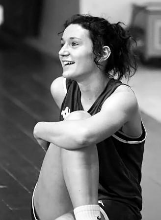 Léa HURST, tout sourire... (photo J. LAZARUS)