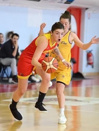 Anaïs DELLA PIETRA s'échappe et c'est Perpignan qui s'impose