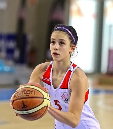 Coline FRANCHELIN en action (photo : J. LE BRIS)