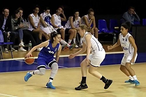 Lisa BERKANI en action : 33 points au final