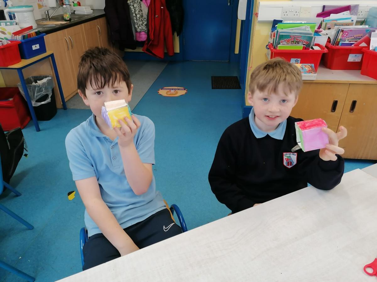 3D Shapes - making a cube