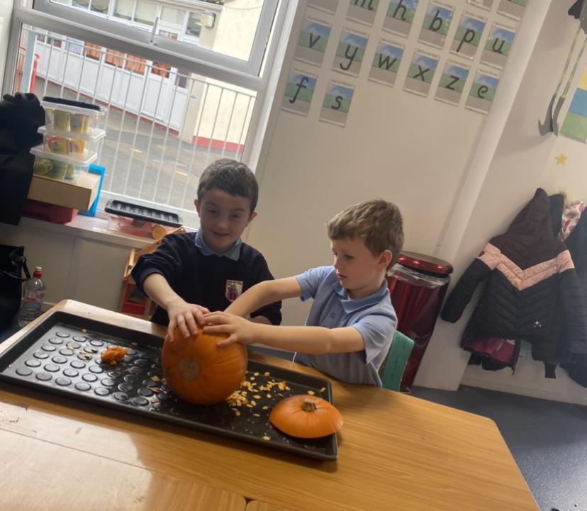 Pumpkin Carving🎃