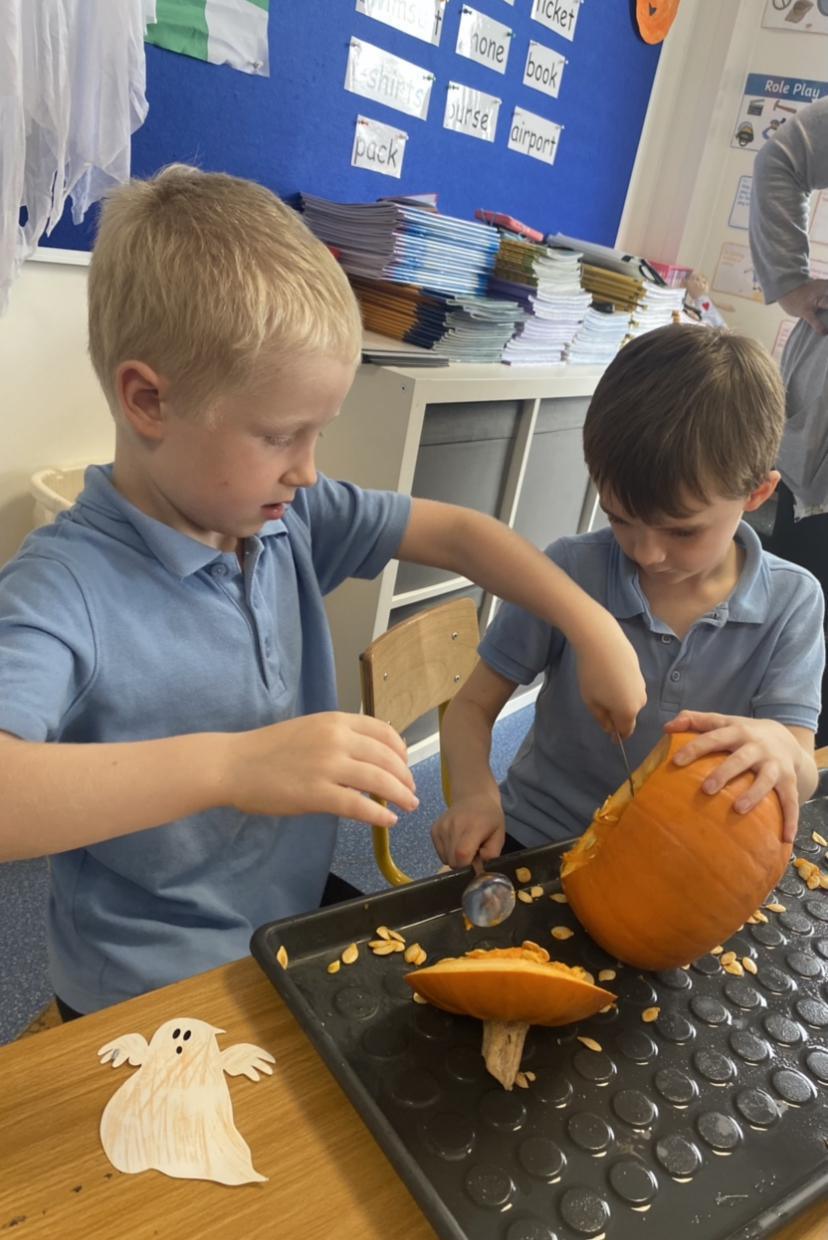 Pumpkin Carving🎃
