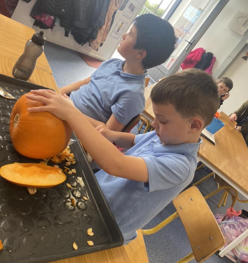 Pumpkin Carving🎃