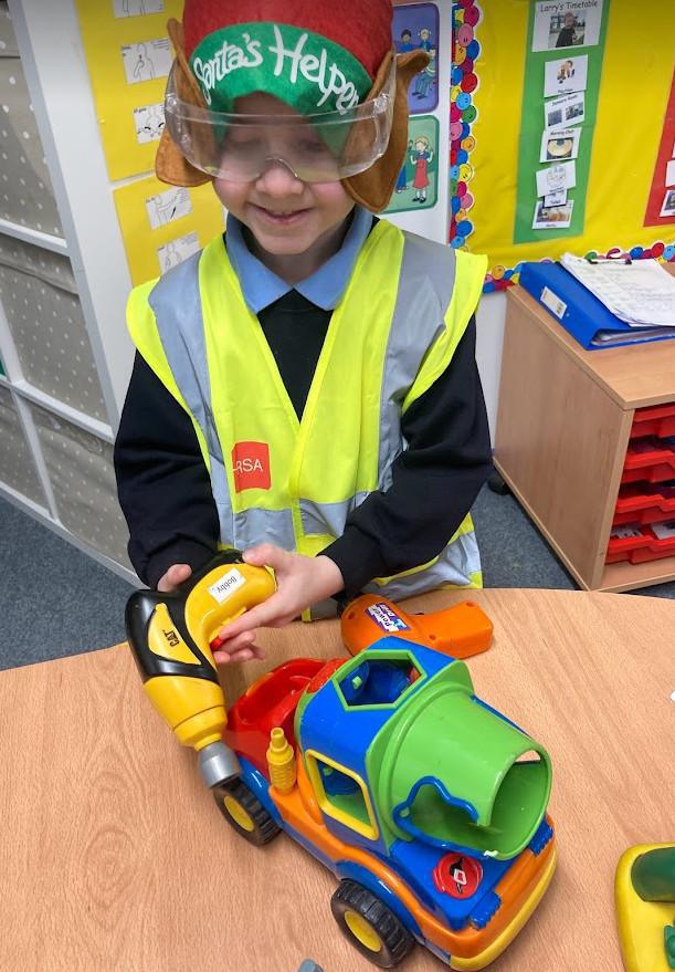 Christmas Aistear Day 4- Santa's Toy Building Workshop