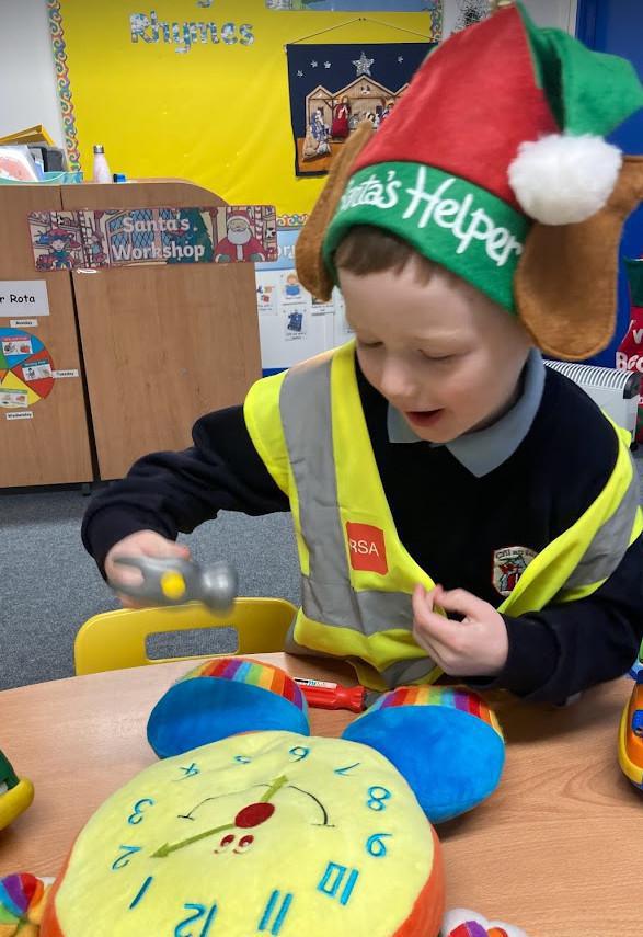 Christmas Aistear Day 4- Santa's Toy Building Workshop