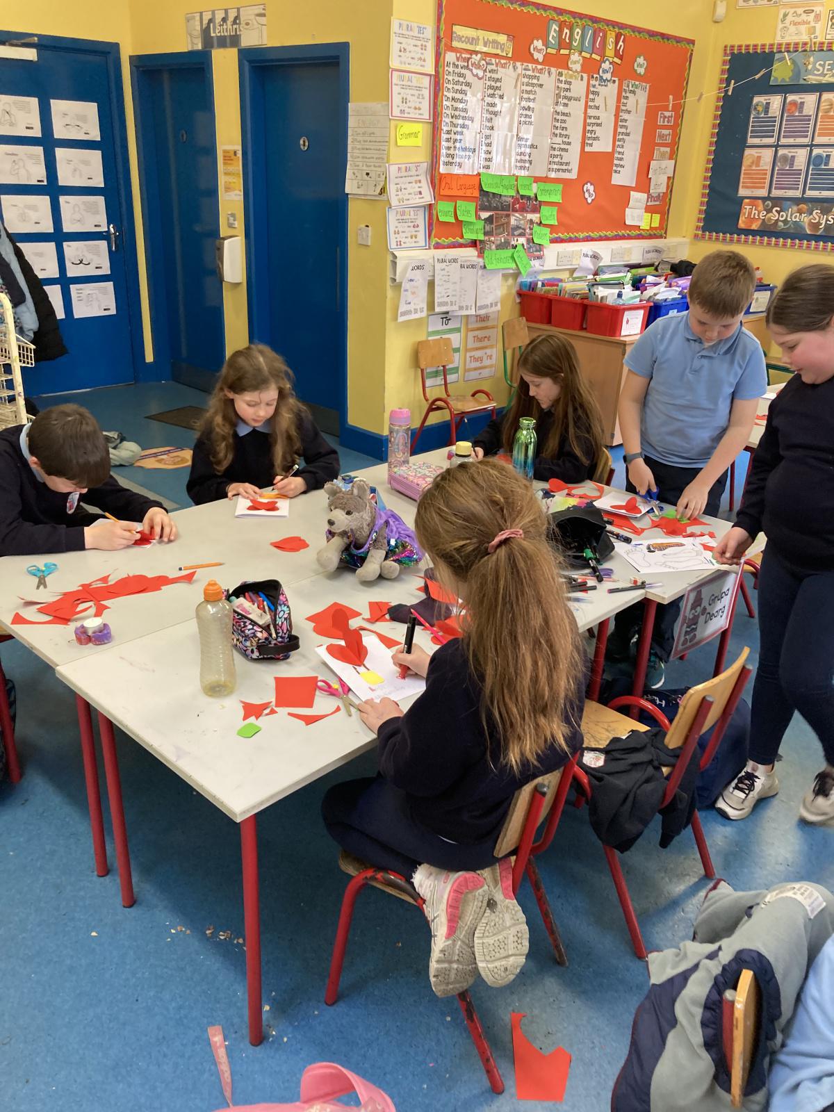 Valentine’s Day Activities 💖💜 Valentine’s Day Activities 💖💜