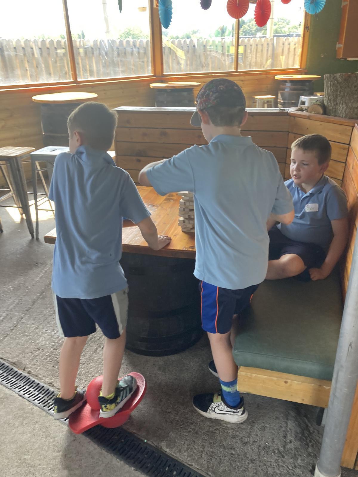 School Tour 2023 🦆⚽️☀️