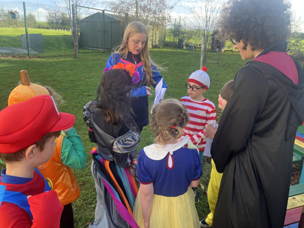 P.E.: Halloween Games and a Scavenger Hunt!🎃👻