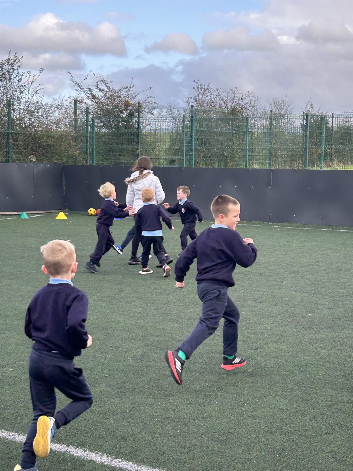 PE games with 6th class😀