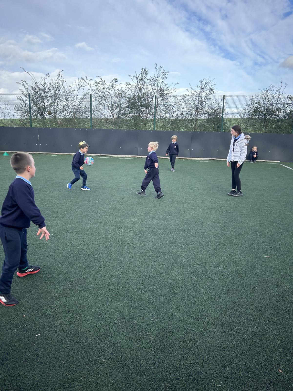 PE games with 6th class😀