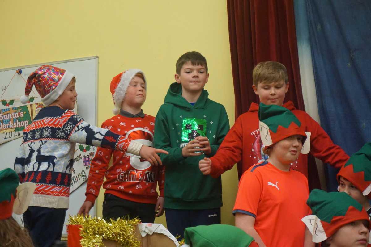 Nollaig Shona daoibh go léir!