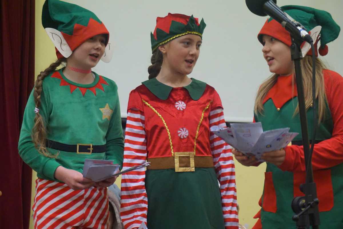 Nollaig Shona daoibh go léir!