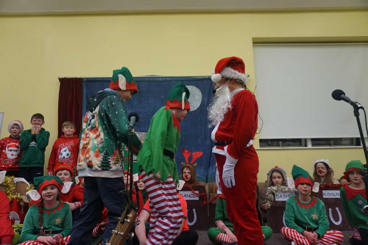 Nollaig Shona daoibh go léir!