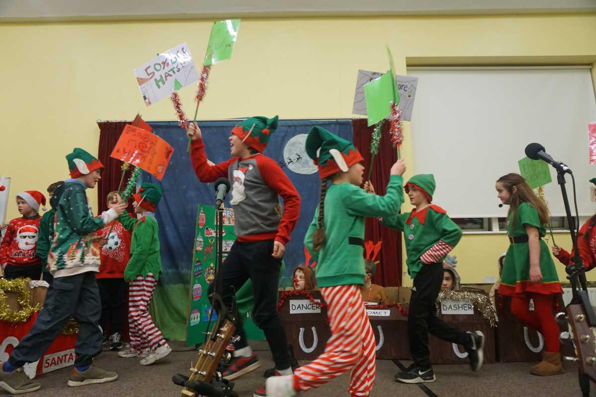 Nollaig Shona daoibh go léir!