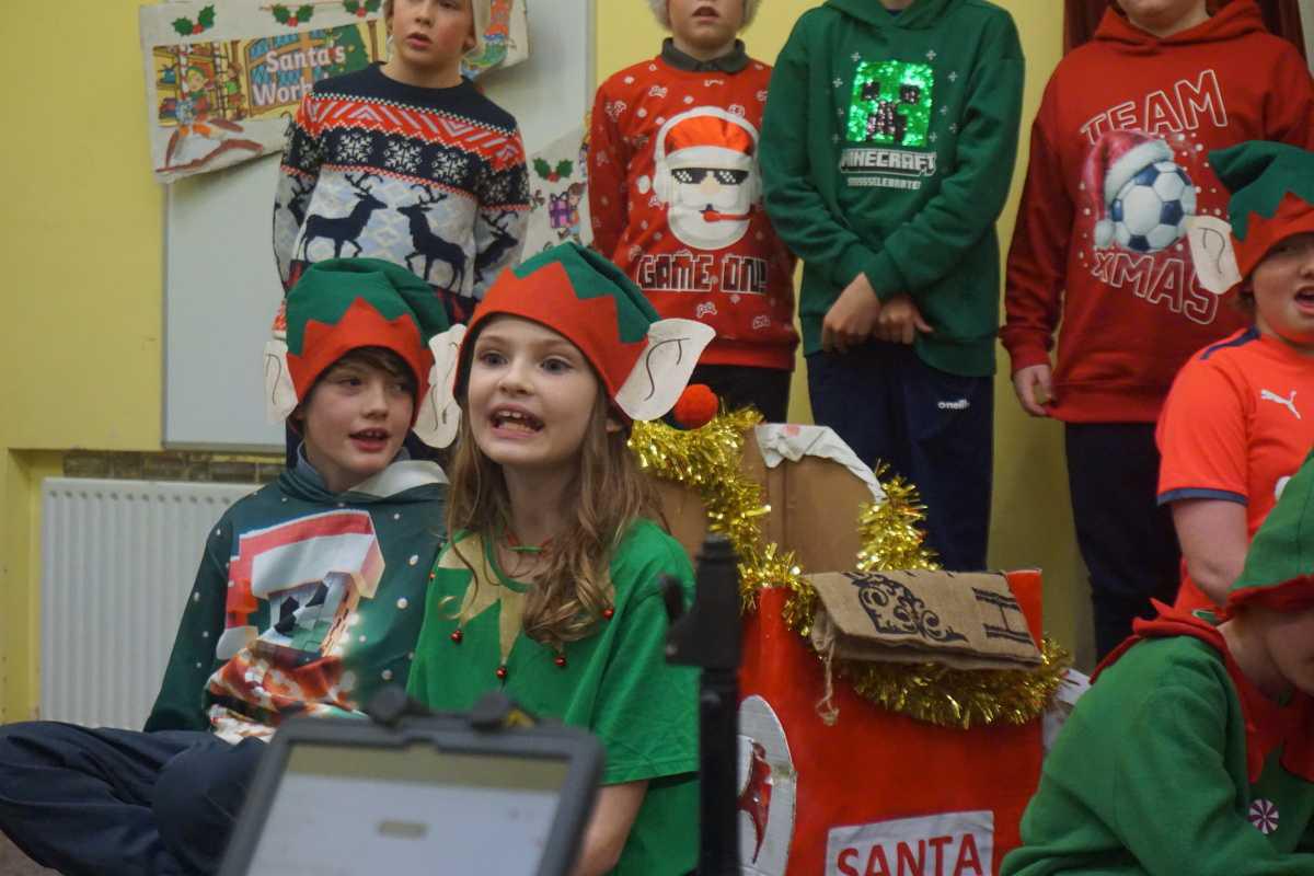 Nollaig Shona daoibh go léir!