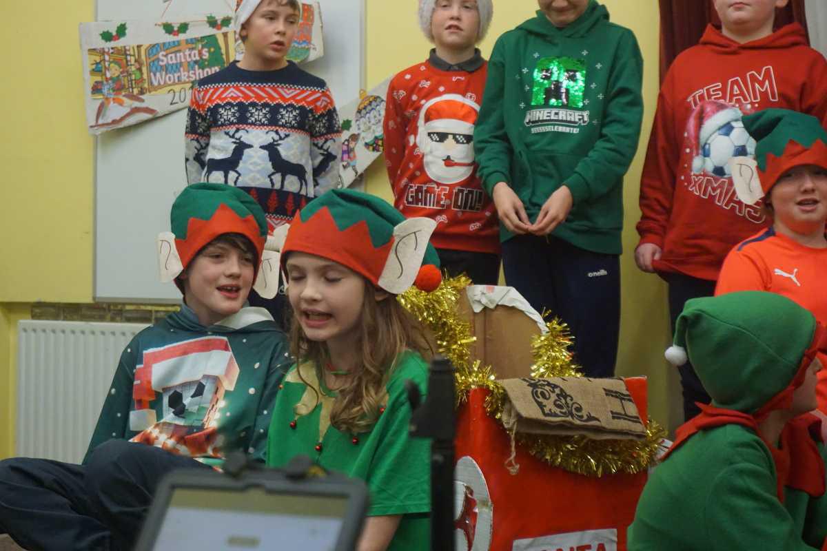 Nollaig Shona daoibh go léir!